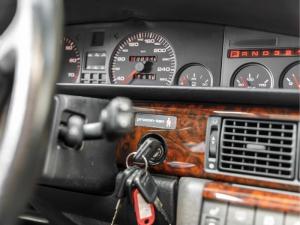 Audi V8 1990 года  (EU)